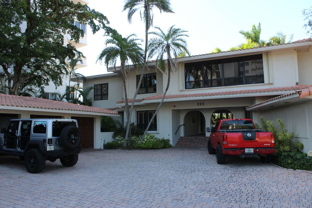 Lake Shore Condo photo 3